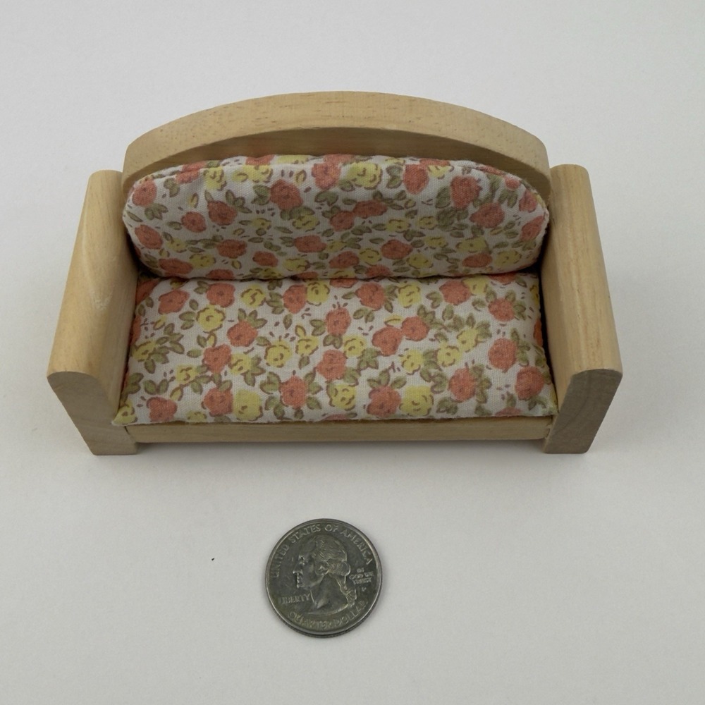 PlanToys Dollhouse Living Room Furniture Set Sofa Chairs Tables Wood 1:12 - Picture 13 of 17
